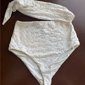 Dippin Daisy’s White Eyelet High-Waisted Bikini Bottoms sz S